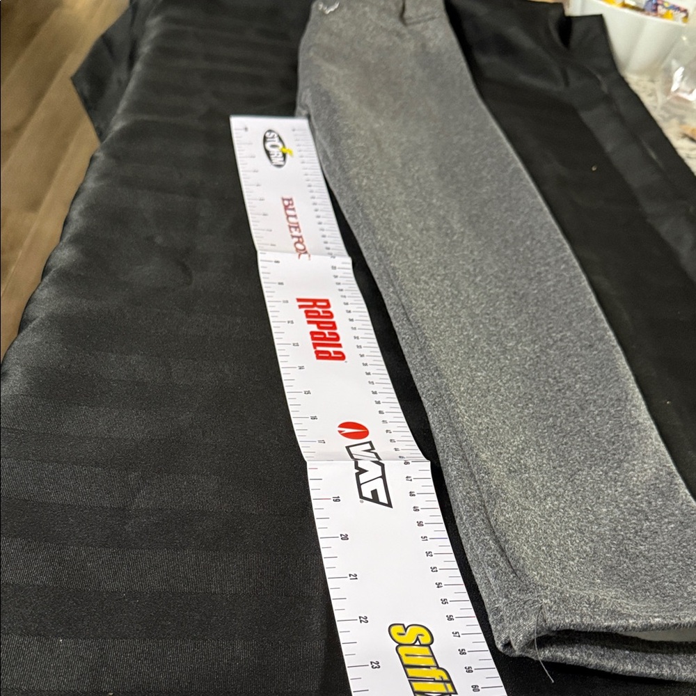 Soft Surroundings Charcoal Leggings - Picture 3 of 6